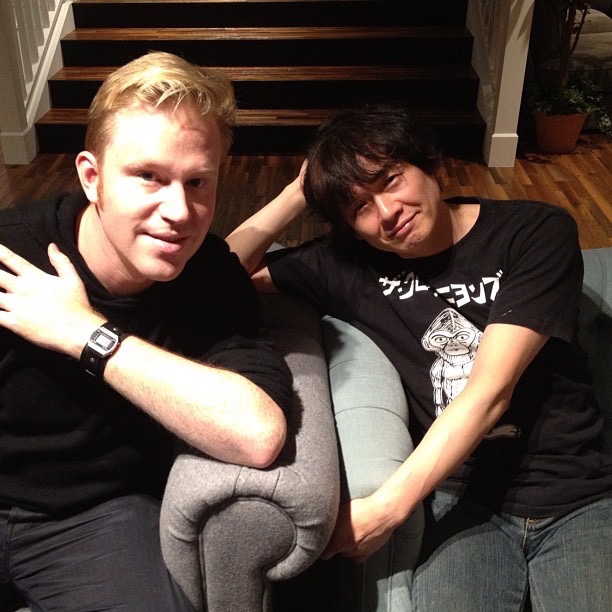photo chilling with Nara Yoshitomo