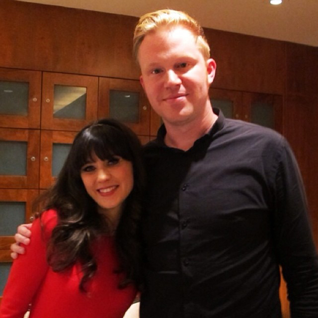 photo chilling with Zooey Deschanel